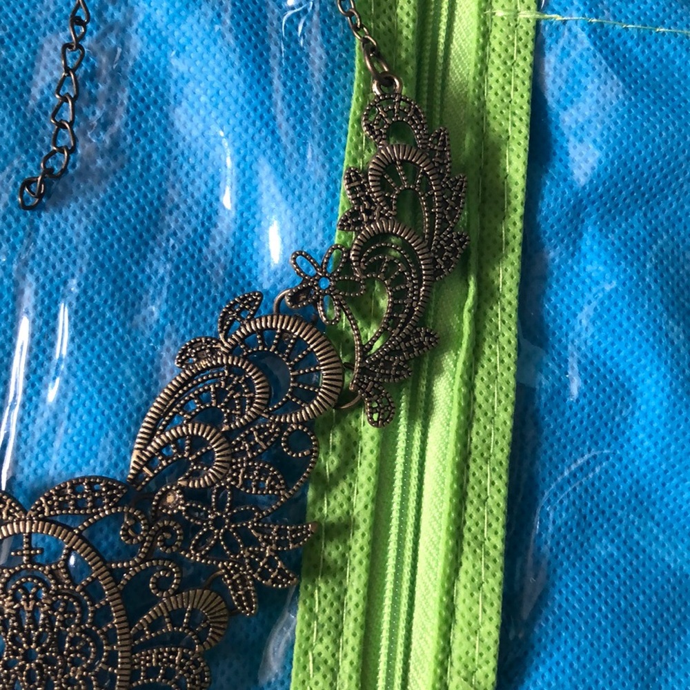 Necklace. - Picture 4 of 4